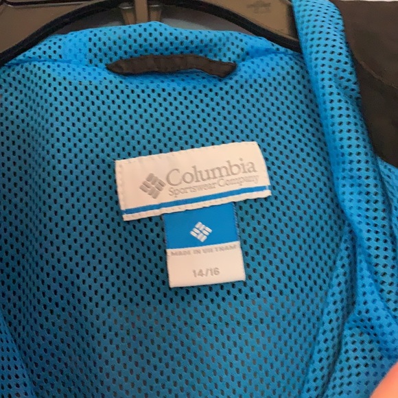 Boys Columbia Wind Breaker - Picture 4 of 4